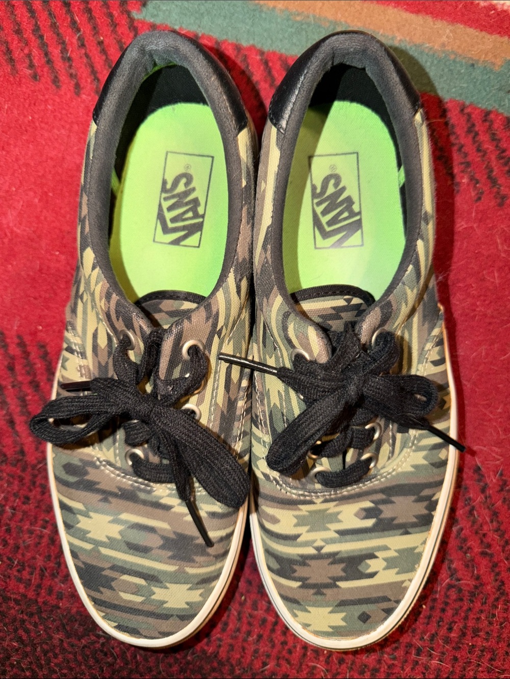 Camo Vans size 8 - Picture 3 of 5